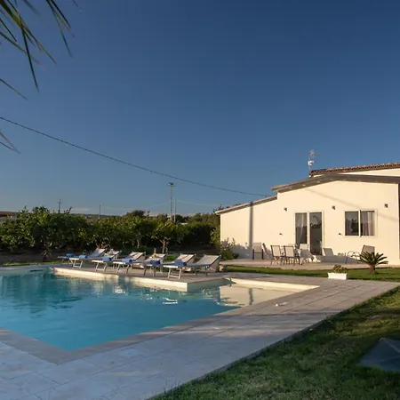Villa Profumo Di Zagara 6&2 Emma Ispica